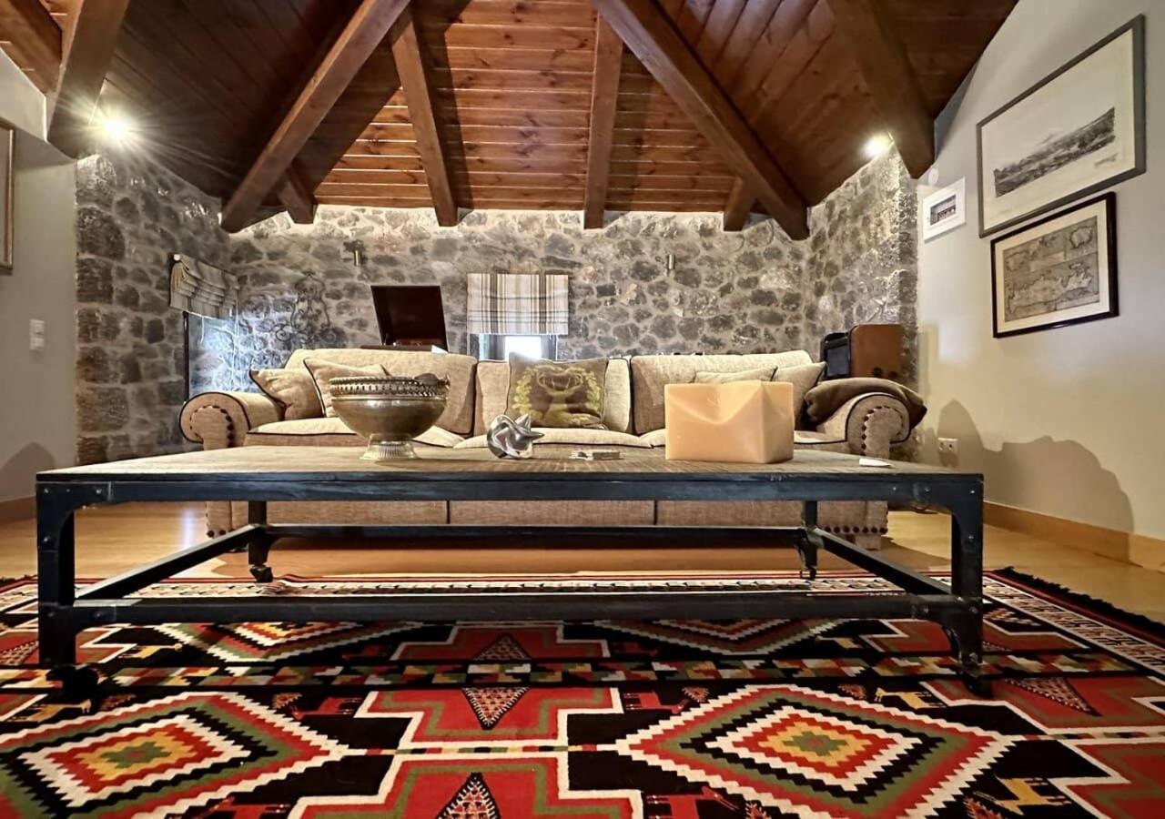 Plethora Arachova Luxury Chalet Exterior foto